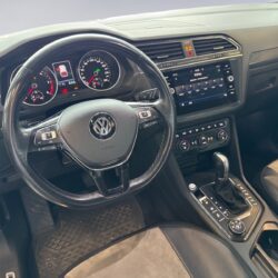 auto-Volkswagen-Tiguan-Allspace-RTS869-202507221122-9