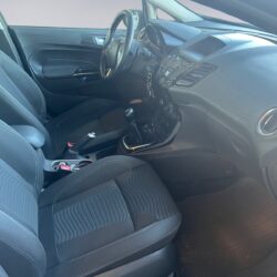 auto-Ford-Fiesta-JJS618-202508041611-12