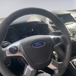 auto-Ford-Transit-Connect-TZN178-202508161009-8