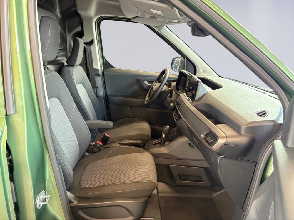 auto-Ford-Transit-Courier-EVE891-202508291329-12 auto-Ford-Transit-Courier-EVE891-202508291329-12
