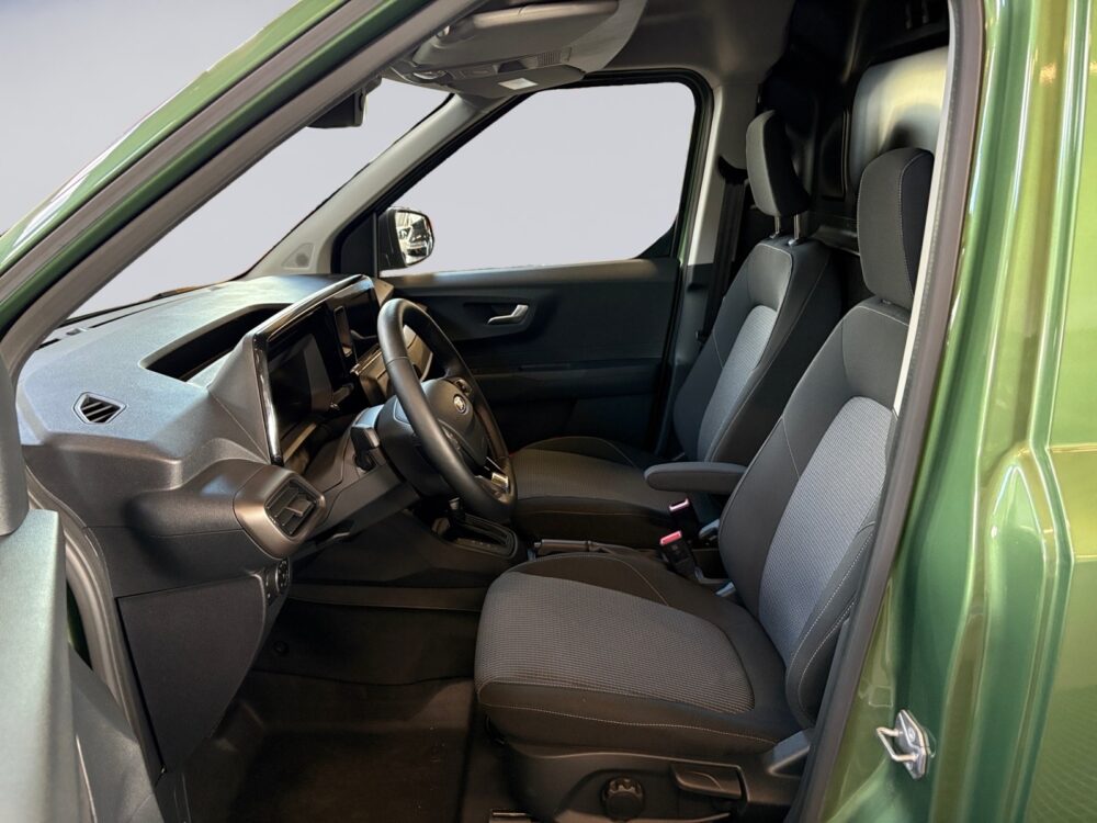 auto-Ford-Transit-Courier-EVE891-202508291329-8 auto-Ford-Transit-Courier-EVE891-202508291329-8