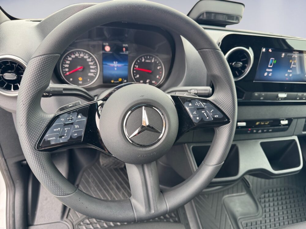 auto-Mercedes-Benz-Sprinter-P835181-202508291640-14 auto-Mercedes-Benz-Sprinter-P835181-202508291640-14