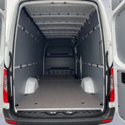 auto-Mercedes-Benz-Sprinter-P844753-202508291645-8