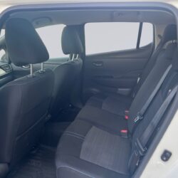 auto-Nissan-Leaf-CPL132-202508280923-13