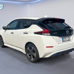 auto-Nissan-Leaf-CPL132-202508280923-2