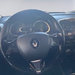 auto-Renault-Clio-YIR344-202508050913-10