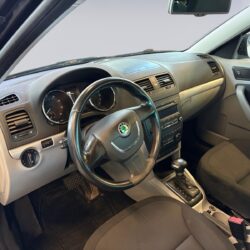 auto-Skoda-Yeti-GJT515-202508181534-9