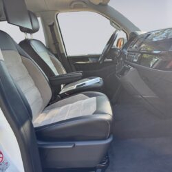 auto-Volkswagen-Multivan-085174-202508021716-10