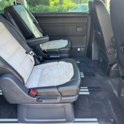 auto-Volkswagen-Multivan-085174-202508021716-11