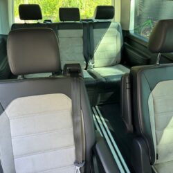 auto-Volkswagen-Multivan-085174-202508021716-13