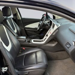 auto-Chevrolet-Volt-BXN859-202509301610-12