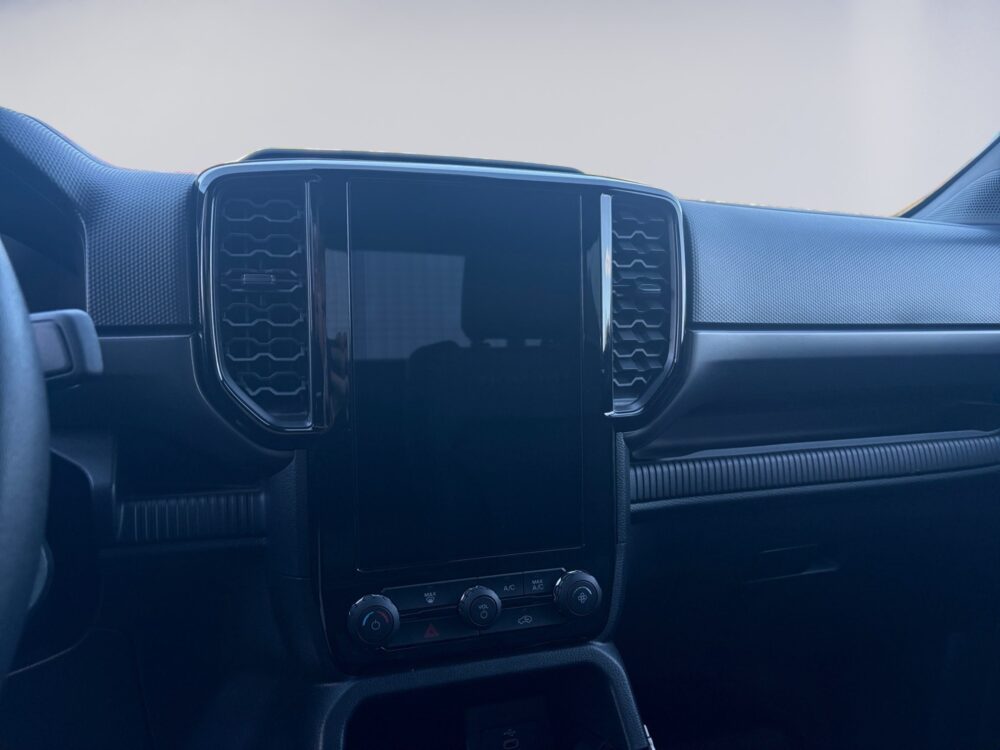 auto-Ford-Ranger-RXA304-202509251236-10 auto-Ford-Ranger-RXA304-202509251236-10