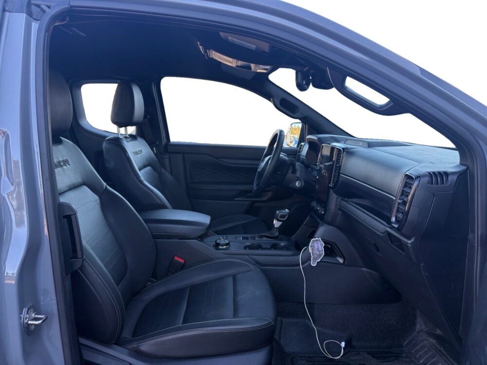 auto-Ford-Ranger-RXA304-202509251236-11 auto-Ford-Ranger-RXA304-202509251236-11