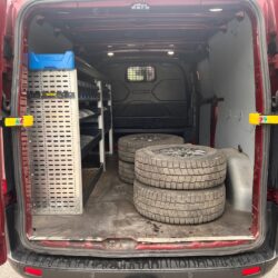 auto-Ford-Transit-Custom-GZY768-202509031333-13