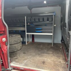 auto-Ford-Transit-Custom-GZY768-202509031333-14