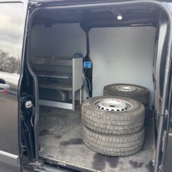 auto-Ford-Transit-Custom-MZB319-202509301101-13