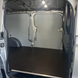 auto-Ford-Transit-Custom-ZPN840-202507081319-15