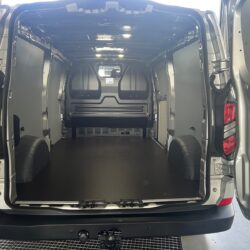 auto-Ford-Transit-Custom-ZPN840-202507081319-16