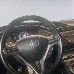 auto-Honda-Civic-ZZH856-202509081046-9