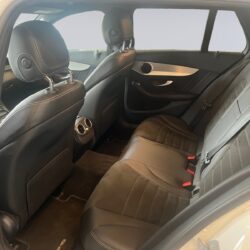 auto-Mercedes-Benz-C-KVR248-202509121101-13