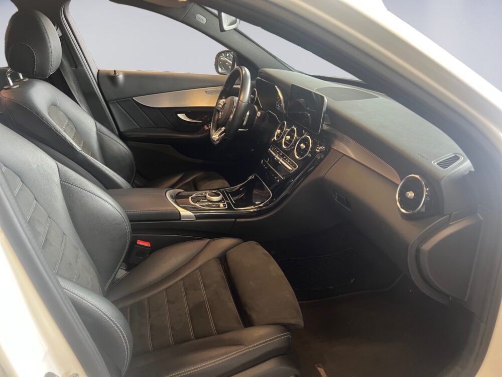 auto-Mercedes-Benz-C-KVR248-202509151450-12 auto-Mercedes-Benz-C-KVR248-202509151450-12