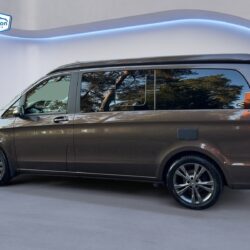 auto-Mercedes-Benz-V-XRN729-202509091838-3