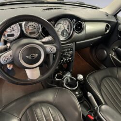 auto-Mini-Cooper-ERM318-202509101159-14