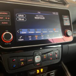auto-Nissan-Leaf-ESV458-202509021405-10