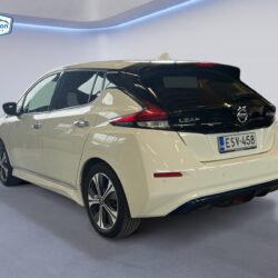 auto-Nissan-Leaf-ESV458-202509021405-2