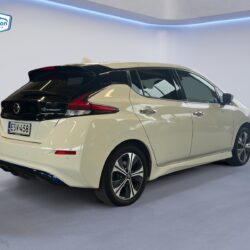 auto-Nissan-Leaf-ESV458-202509021405-4