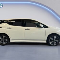 auto-Nissan-Leaf-ESV458-202509021405-5