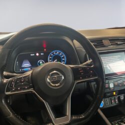 auto-Nissan-Leaf-ESV458-202509021405-9