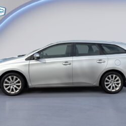 auto-Toyota-Auris-GLJ846-202509171248-1