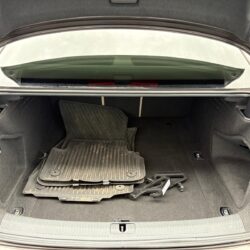 auto-Audi-A4-OVJ466-202510141506-14