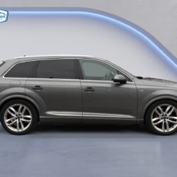 auto-Audi-Q7-SML272-202510221405-5