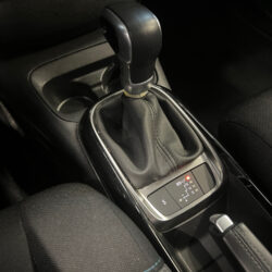 auto-Citroen-C4-Cactus-IOO630-202510021058-12