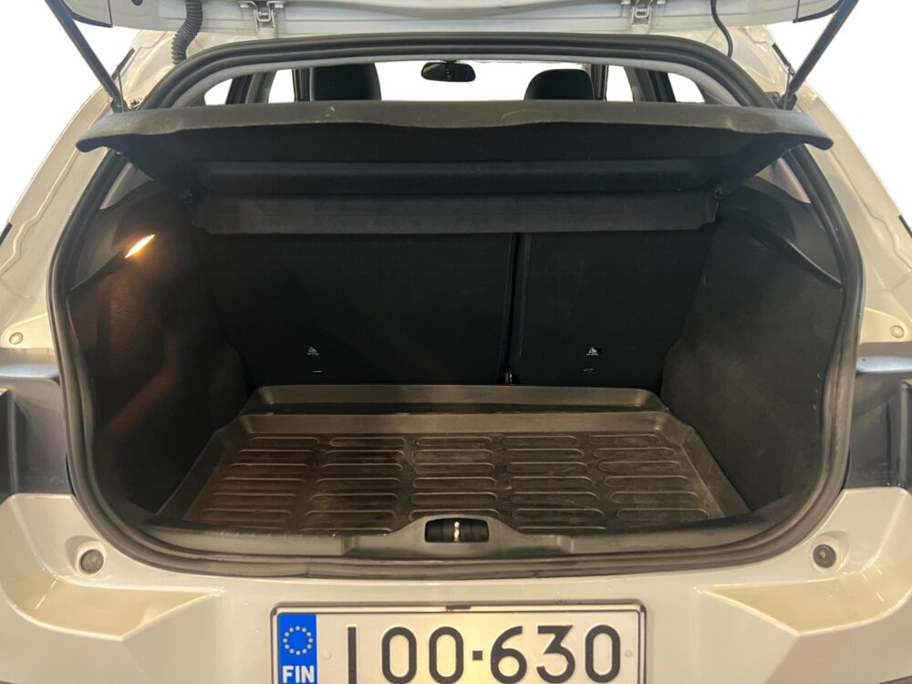 auto-Citroen-C4-Cactus-IOO630-202510021058-16 auto-Citroen-C4-Cactus-IOO630-202510021058-16