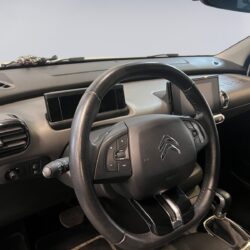 auto-Citroen-C4-Cactus-IOO630-202510021058-9