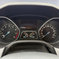 auto-Ford-Focus-CKL102-202510081742-11
