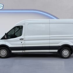 auto-Ford-Transit-RSE762-202510201307-1