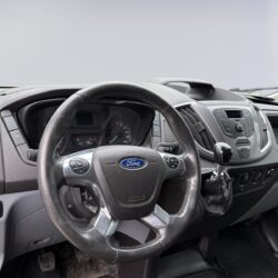 auto-Ford-Transit-RSE762-202510201307-9