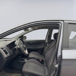 auto-Hyundai-i20-AEY617-202510011300-10