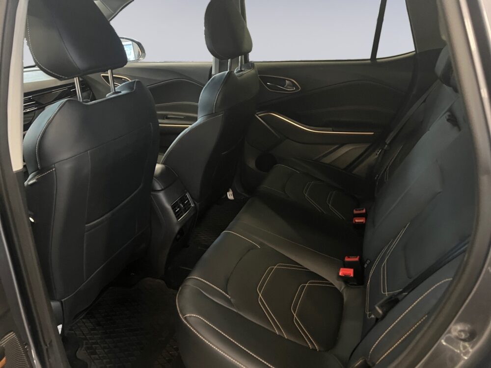 auto-JAC-e-JS4-OZR167-202510310728-11 auto-JAC-e-JS4-OZR167-202510310728-11