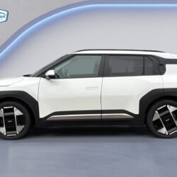 auto-Kia-EV3-GRK754-202510151157-1