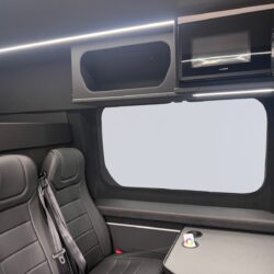 auto-Maxus-Deliver-9-ZPN454-202510011101-13