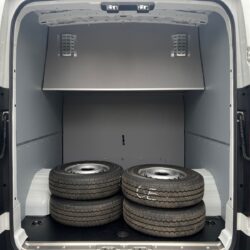 auto-Maxus-Deliver-9-ZPN454-202510011101-16