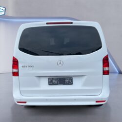 auto-Mercedes-Benz-EQV-GRK753-202510181505-3