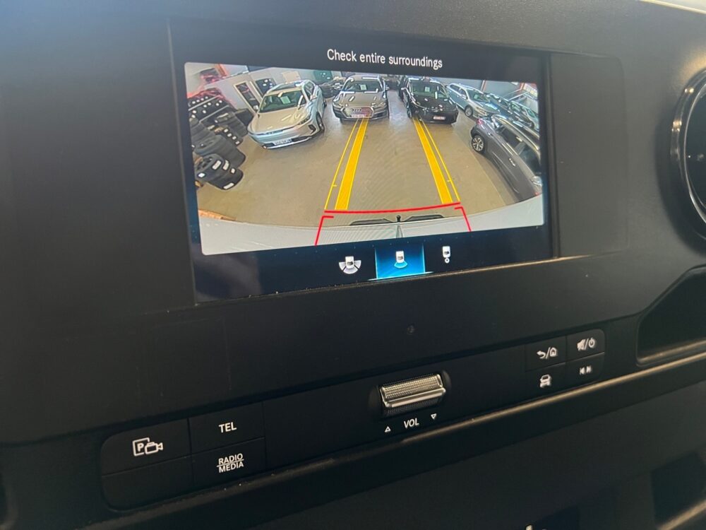 auto-Mercedes-Benz-Sprinter-P615955-202510281331-13 auto-Mercedes-Benz-Sprinter-P615955-202510281331-13