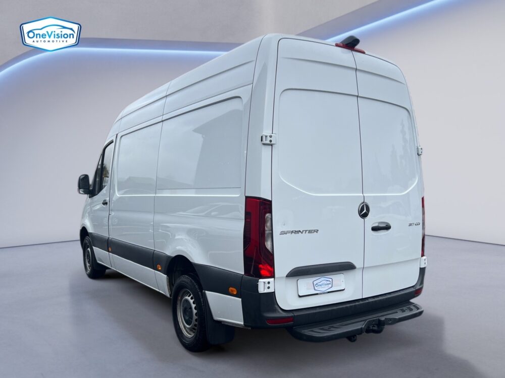 auto-Mercedes-Benz-Sprinter-P615955-202510281331-2 auto-Mercedes-Benz-Sprinter-P615955-202510281331-2