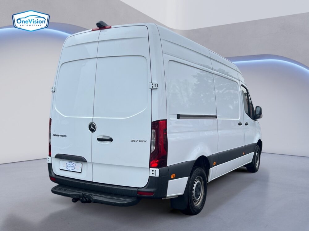 auto-Mercedes-Benz-Sprinter-P615955-202510281331-4 auto-Mercedes-Benz-Sprinter-P615955-202510281331-4
